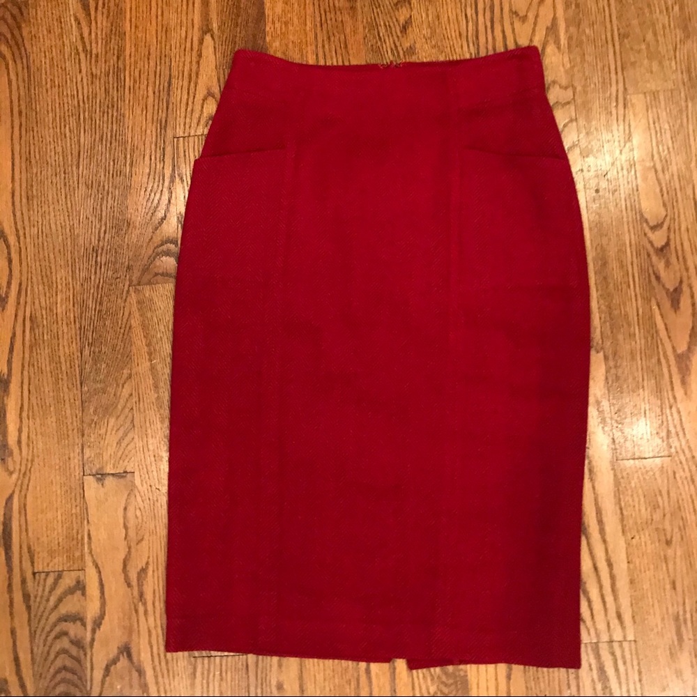 LM Stylebar (boutique) Red wool pencil skirt
